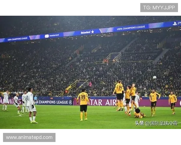 热那亚双星闪耀击败维罗纳